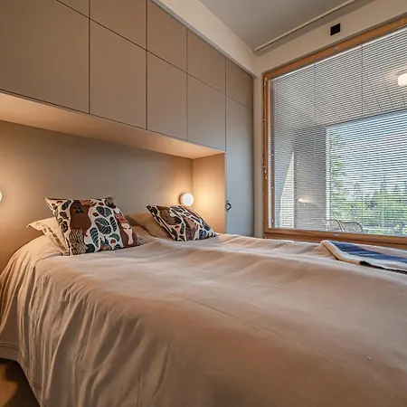 Arctic Luxury Gielas B3 Ski-in Ski-out By Aavalevi לוי