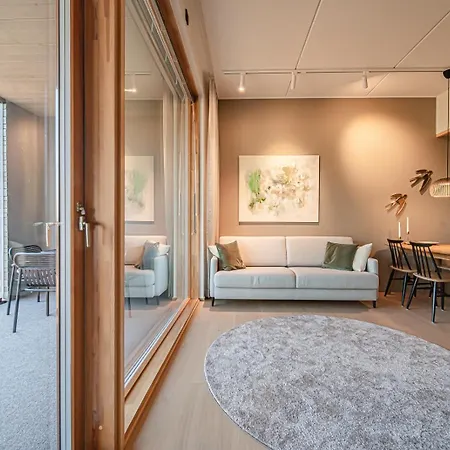 Arctic Luxury Gielas B3 Ski-in Ski-out By Aavalevi דירה לוי