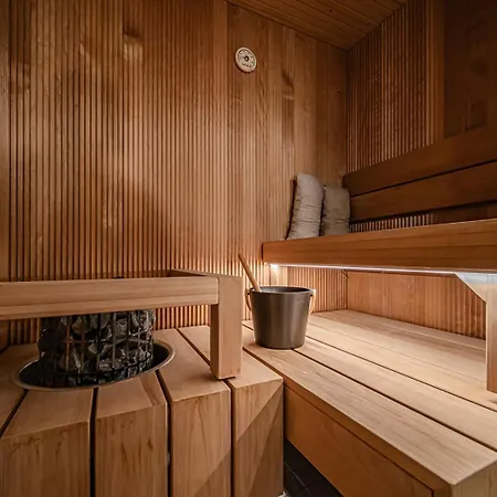 Arctic Luxury Gielas B3 Ski-in Ski-out By Aavalevi Apartment