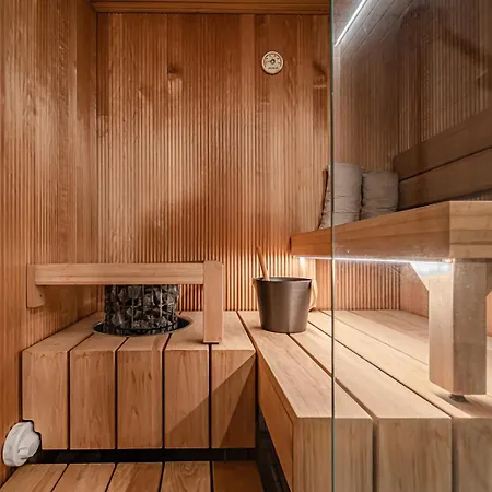 Arctic Luxury Gielas B3 Ski-in Ski-out By Aavalevi דירה