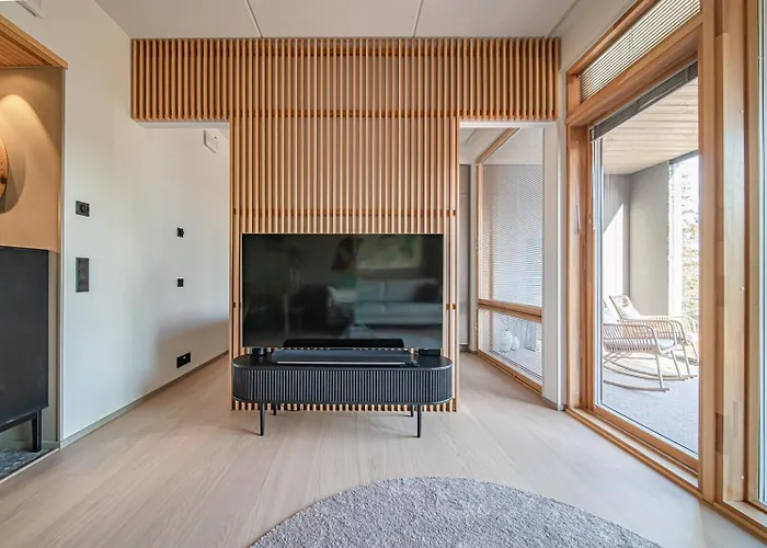 Arctic Luxury Gielas B3 Ski-in Ski-out By Aavalevi *